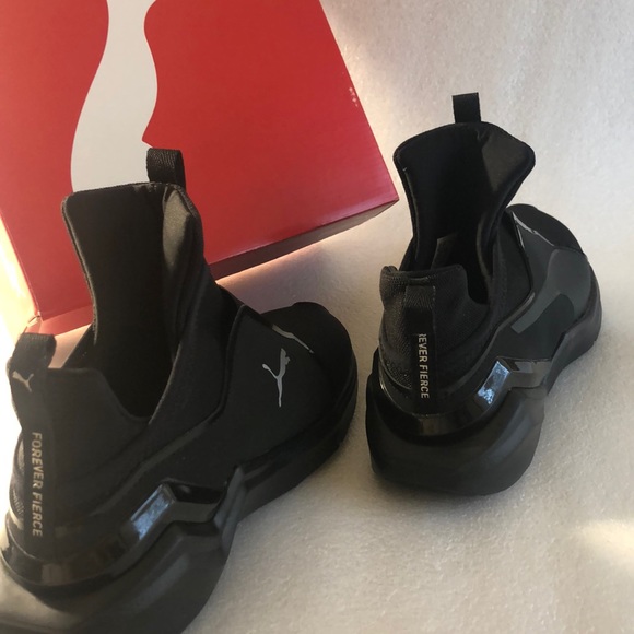 Puma women -Fierce2wn’s -size 7 -black - Picture 6 of 13